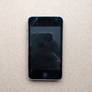 iPod Touch 2nd Gen (For Parts Only)
